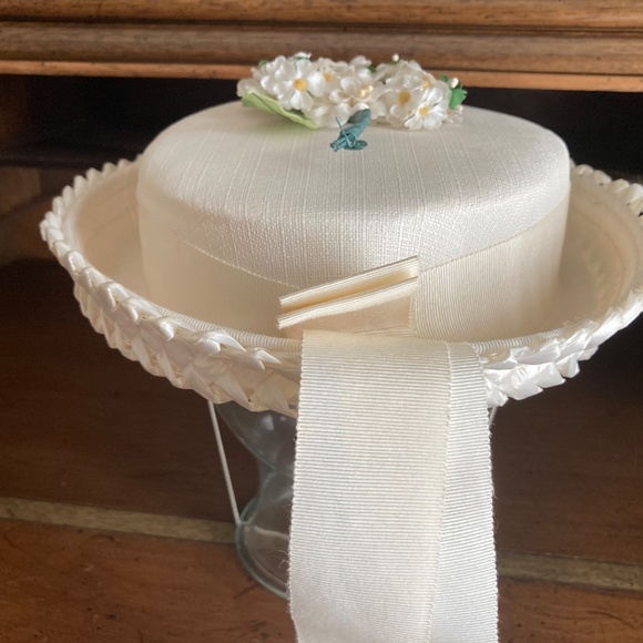 VINTAGE Beige Ladies/Child Hat Midcentury style hat Easter Bonnet 20" diameter - Picture 5 of 8